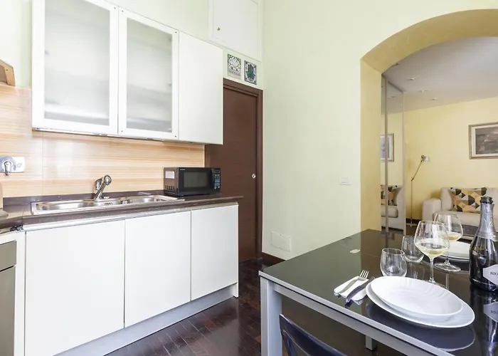 Hostly-urban Oasis Turati-few Steps From Colosseum Appartamento