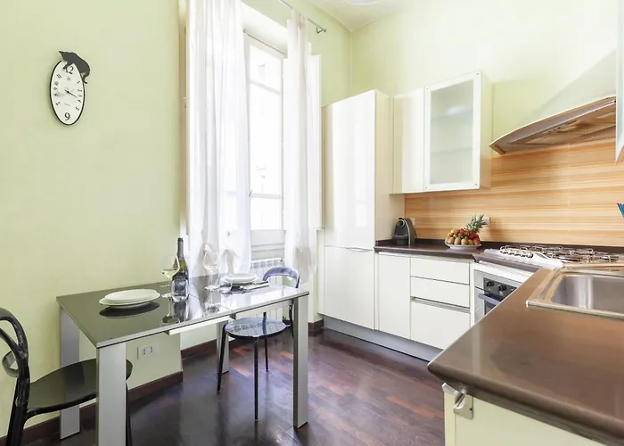 Hostly-urban Oasis Turati-few Steps From Colosseum Appartamento Roma