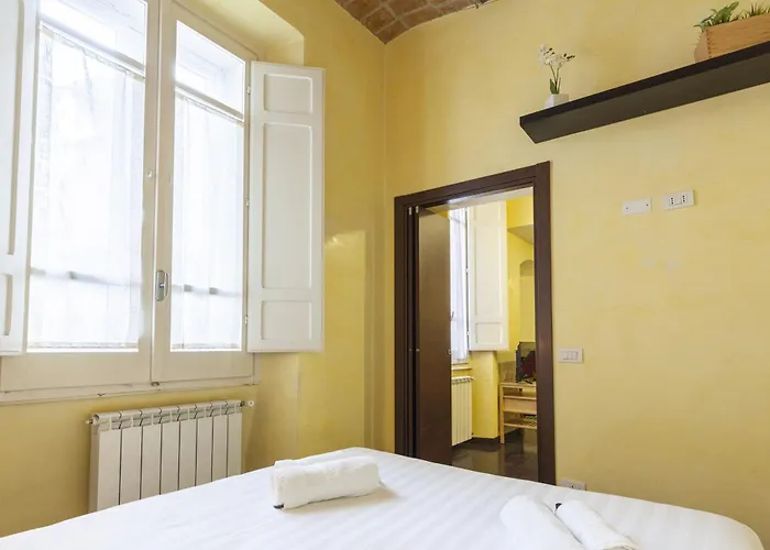 Hostly-urban Oasis Turati-few Steps From Colosseum Appartamento Roma